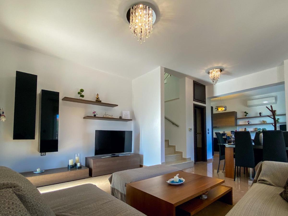 Rosalia House Villa